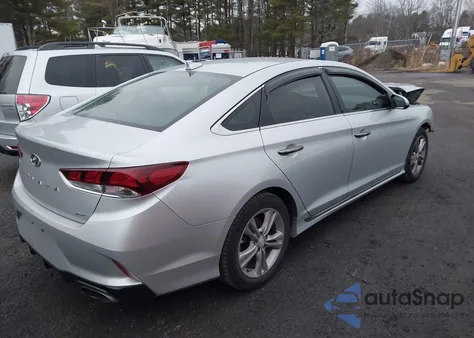2018 Hyundai Sonata Sport+ z USA, uszkodzony, nr VIN 5NPE34AF6JH720222